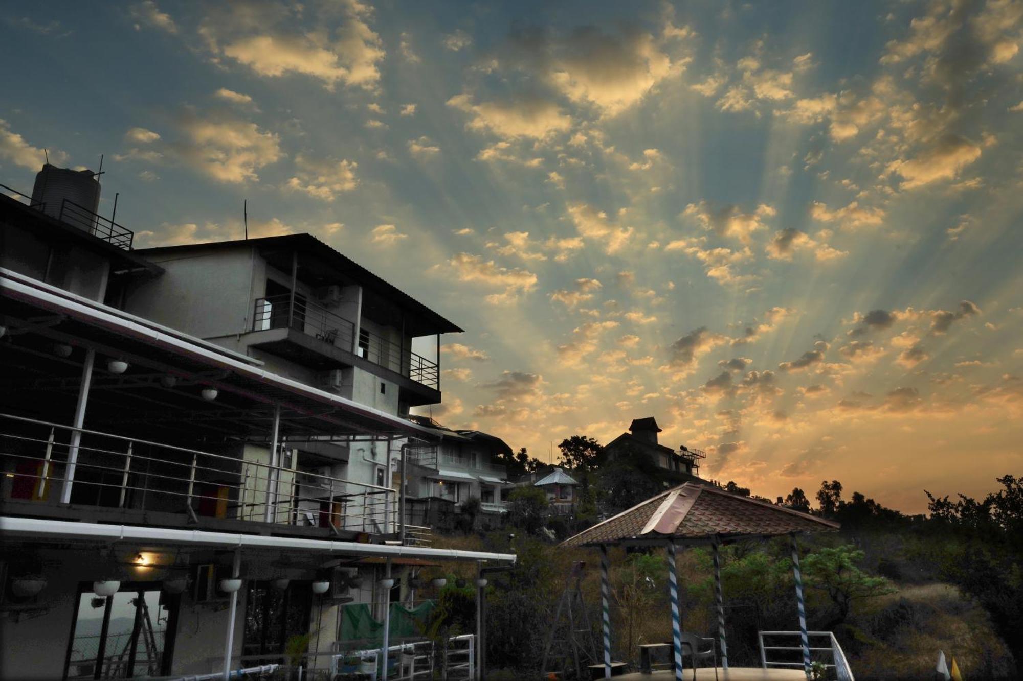 Trattino Resorts Panchgani Zewnętrze zdjęcie